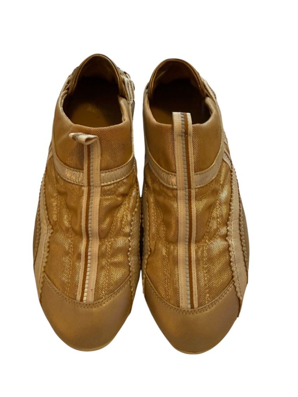 Stuart Weitzman Metallic Gold Leather Slip-On Sneaker Shoe size 6